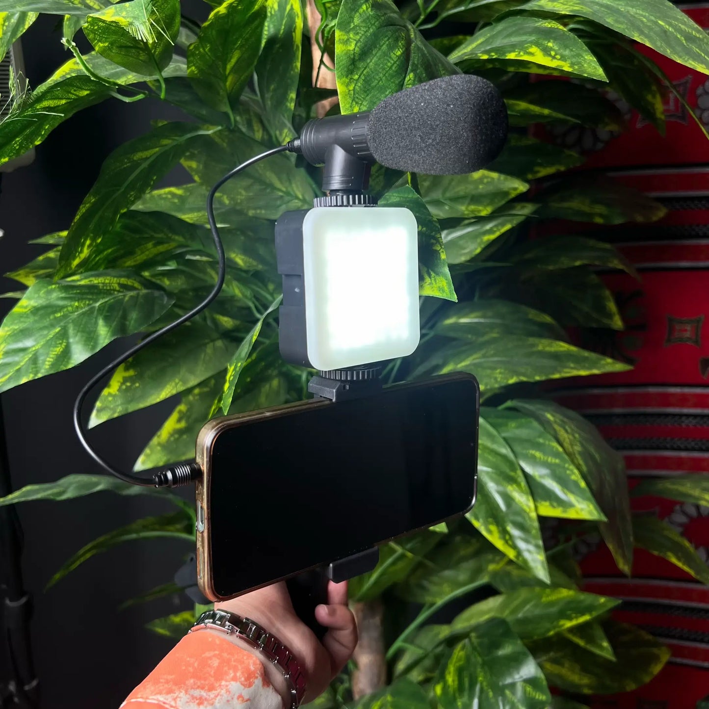 Video Making Kit AY-49 – ستوديو تصوير متكامل للهاتف